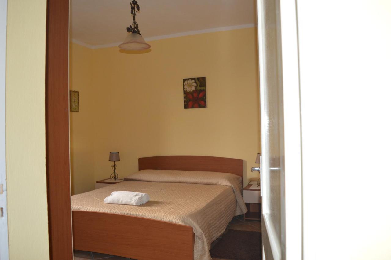 I Girasoli - Casa Alina Tresnuraghes Εξωτερικό φωτογραφία